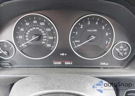 2016 BMW 320I z USA, uszkodzony, nr VIN WBA8E1G52GNT34570